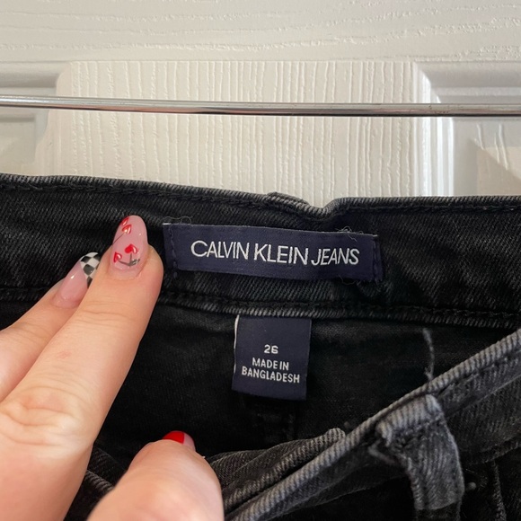 Black Calvin Klein Jean shorts - Picture 3 of 4